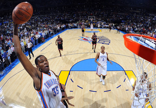 同时以通用 同时以通用