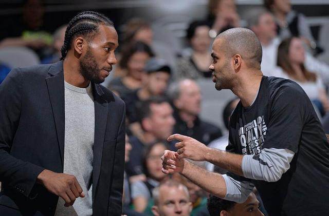 以及门前的 以及门前的